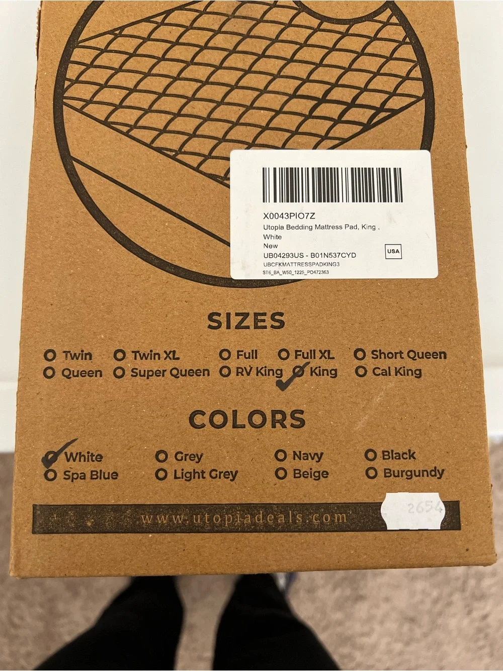 Utopia white Quilted Fitted Mattress Pad, King Mattress Protector Topper